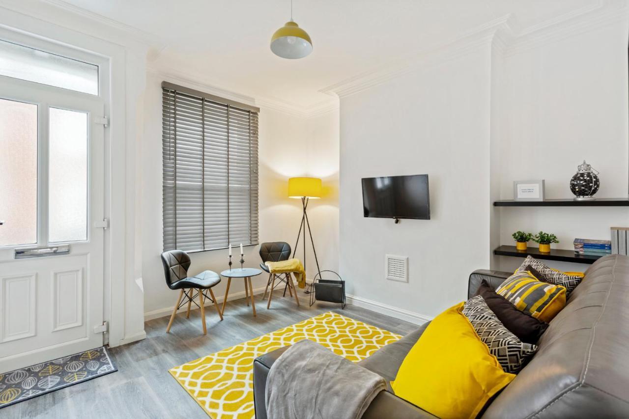 Spacious&central Villa Nottingham